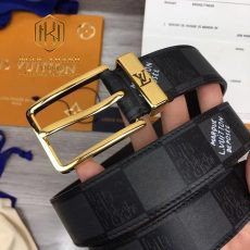 that lung nam Louis Vuitton mau den hoa tiet o dap chu khoa kim mat vang 2