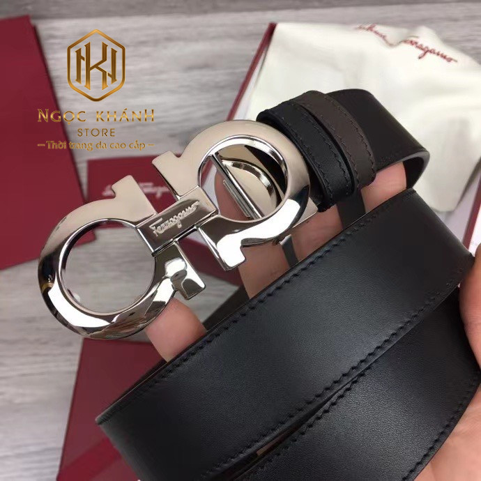 that lung nam Salvatore Ferragamo da tron hoa tiet khoa logo mat trang 4