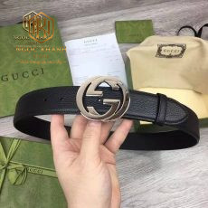 that lung nam gucci da nhan mau den logo tron mat trang 1