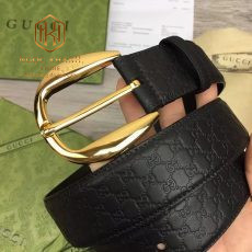 that lung nam gucci day dap logo hoa tiet khoa vong cung mat vang day den 3