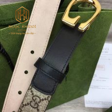 that lung nam gucci mau ghi hoa tiet chu G manh mat vang 4