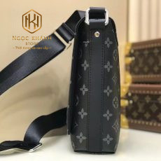 tui deo cheo louis vuitton hoa tiet hoa den nap day 7