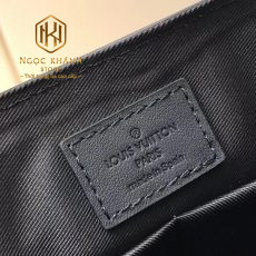 tui deo cheo louis vuitton mau den nap day logo lech 8