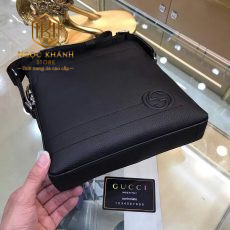 tui deo cheo nam gucci mau den hoa tiet logo goc 6