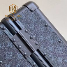 vali louis vuitton hoa tiet hoa dang chu nhat mau den 7