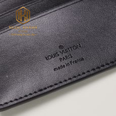 vi nam louis vuitton bo tui mau den da nhan logo den 3