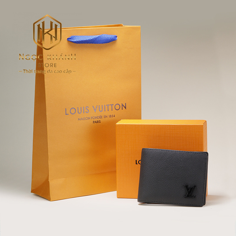 vi nam louis vuitton bo tui mau den da nhan logo den 5