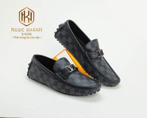 Giày LV nam giá bao nhiêu hàng chính hãng 2022? 13 giày lv na giá bao nhiêu