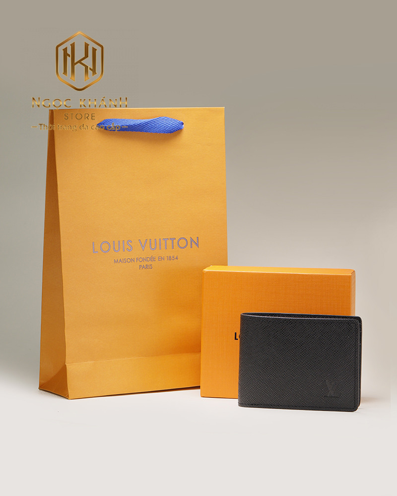 vi nam louis vuitton bo tui mau den da taiga hoa tiet logo chim 6