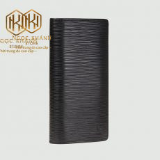 vi nam louis vuitton cam tay hoa tiet epi dang dung 2 1