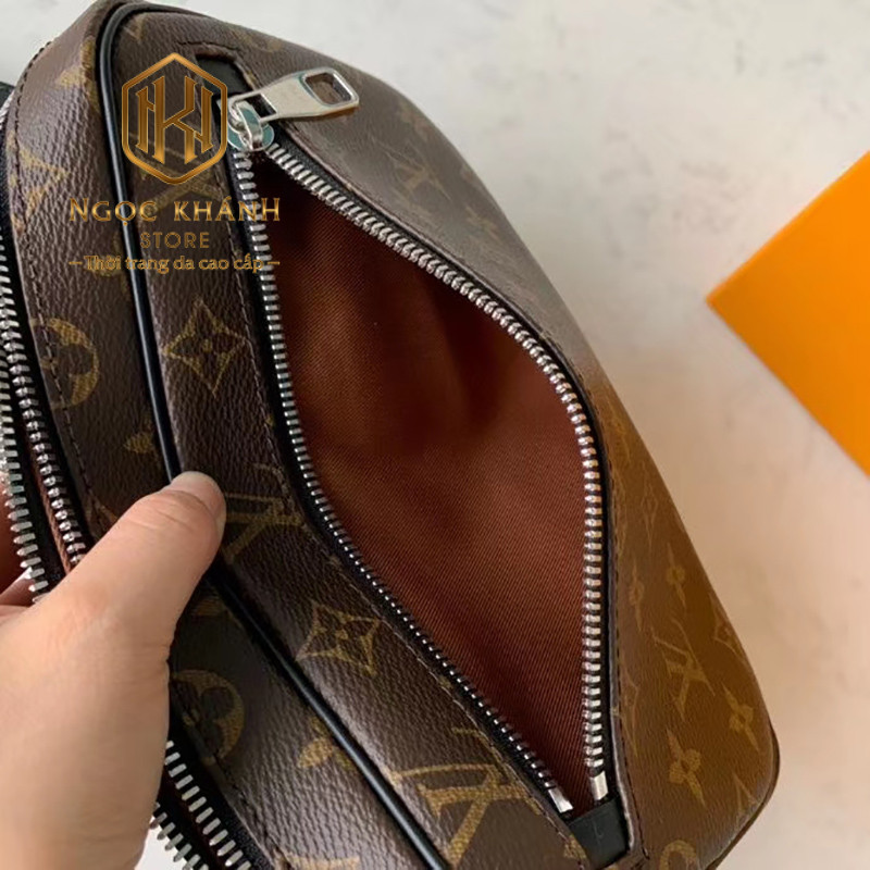 vi nam louis vuitton cam tay hoa tiet hoa dang vuong mau nau 7 1