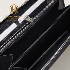 vi nam louis vuitton cam tay khoa keo hoa tiet caro mau den 10