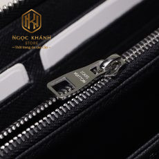 vi nam louis vuitton cam tay khoa keo hoa tiet caro mau den 11