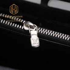 vi nam louis vuitton cam tay mau den hoa tiet epi 5
