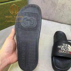 Dep nam Gucci quai ngang mau den hoa tiet chu The North Face 01