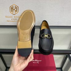 Giay luoi Salvatore Ferragamo de cao logo dinh da like auth mau den 7