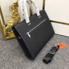 Tui xach nam dang ngang hai quai day cheo 07