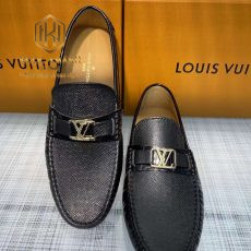 Giay luoi Louis Vuitton nam likeauth mau den hoa tiet logo khac mui nhon 8 1