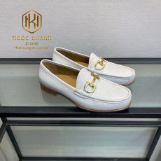 Giay luoi Salvatore Ferragamo nam mau trang logo vang likeauth 4