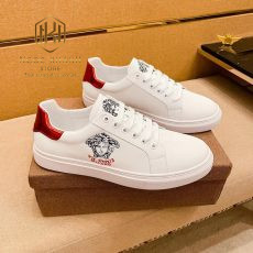 Giay nam Versace mau trang hoa tiet logo got do 3