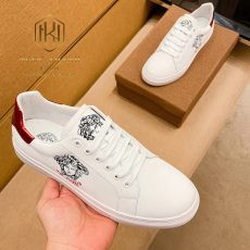 Giay nam Versace mau trang hoa tiet logo got do 4