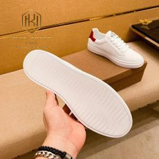 Giay nam Versace mau trang hoa tiet logo got do 7