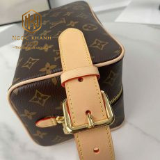 VI NAM LOUIS VUITTON LOCKER DOPP KIT HOA TIET HOA NAU VNLV127 5