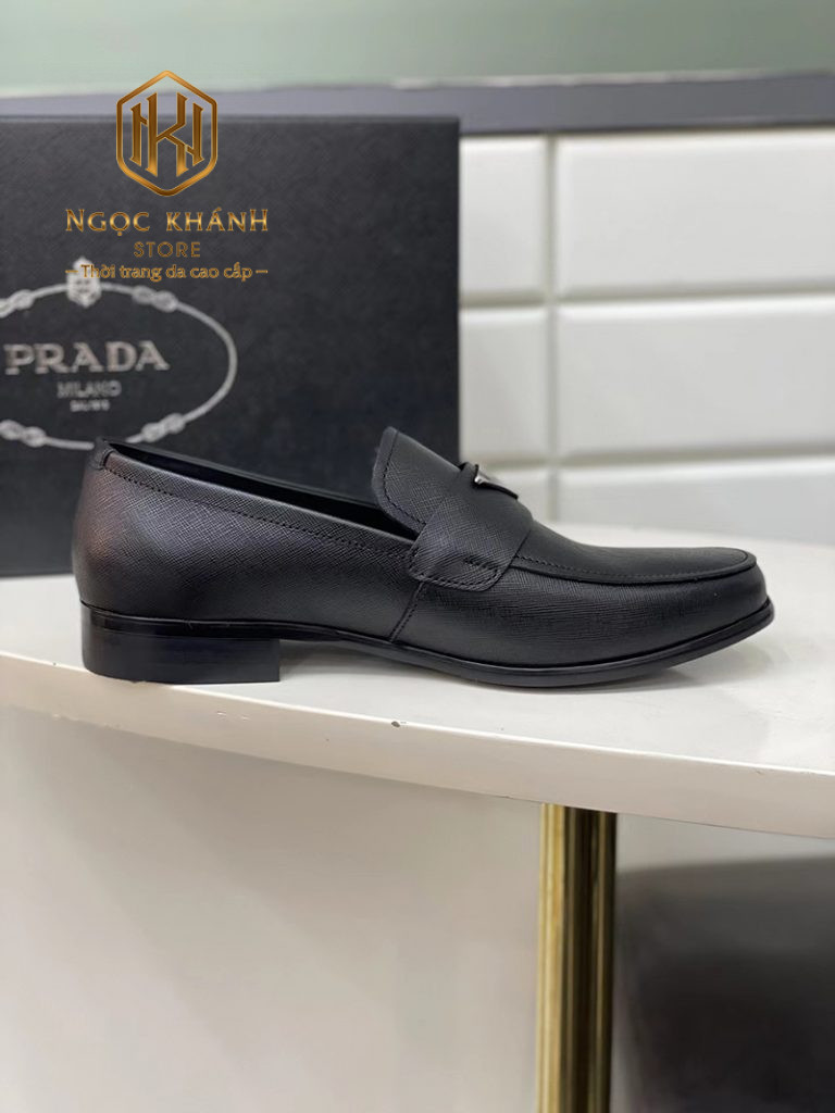 giày lười prada