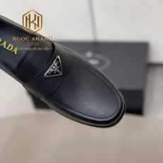 giay luoi Prada like auth da nham de cao khoa tam giac logo 7