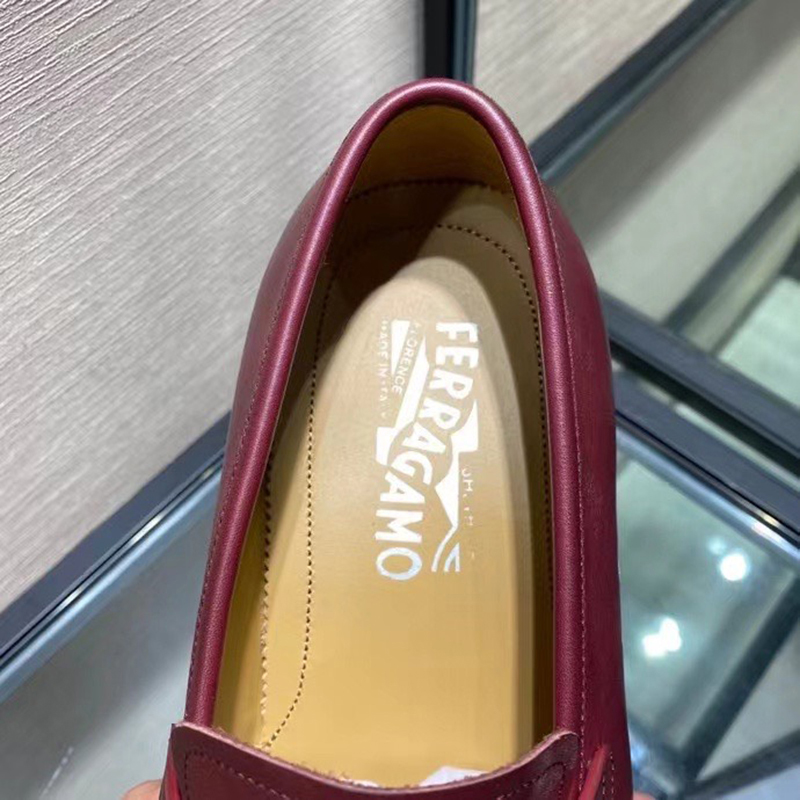 Giay luoi Salvatore Ferragamo