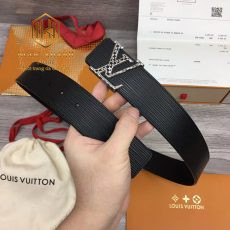that lung Louis Vuitton nam day epi hoa tiet khoa caro logo nho khoa trang 2
