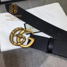 that lung nam Gucci dy yton mat khoa ran mau den 7