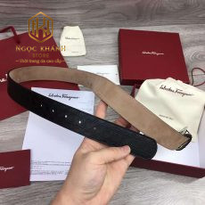 that lung nam Savatore Ferragamo hoa tiet day dap logo khoa trang 6