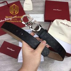 that lung nam Savatore Ferragamo hoa tiet day dap logo khoa trang 7 1