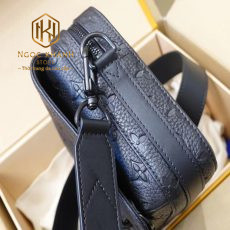 Tui deo cheo louis vuitton