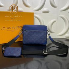 tui deo cheo louis vuitton mau xanh hoa tiet logo hoa ba tui 2