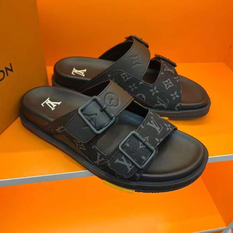 DEP LOUIS VUITTON NAM MAU DEN HAI QUAI CAI KHOA HOA TIET HOA IN CHIM DLV53 9