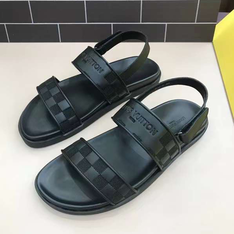 DEP NAM LOUIS VUITTON QUAI HAU MAU DEN HOA TIET CHU CARO CHIM DLV56 3 1