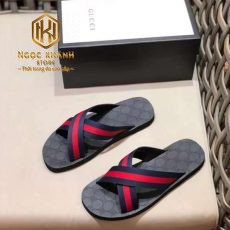 Dep Gucci nam quai cheo mau den phoi tag do hoa tiet dap logo 2 1