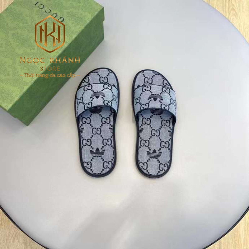 Dep Gucci nam quai ngang mau xam hoa tiet in logo 2 1