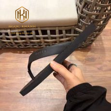 Dep Gucci nam xo ngon mau den quai tron hoa tiet dap logo 3