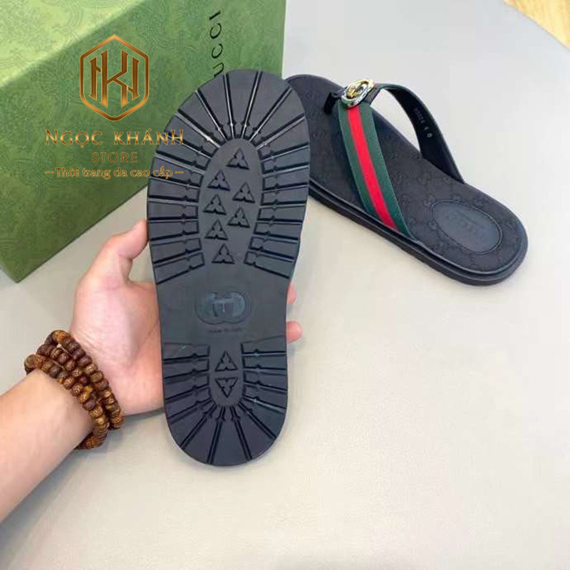 Dép guci nam xỏ ngón