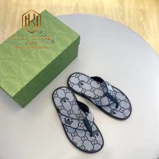 Dep Gucci nam xo ngon mau xam hoa tiet in logo 4