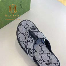 Dep Gucci nam xo ngon mau xam hoa tiet in logo 5