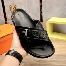 Dep Hermes nam quai cheo mau den hoa tiet da dap logo chu h 6