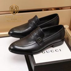 Giay luoi Gucci nam da li khoa logo G kep mau den 5