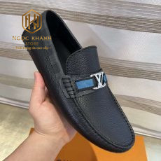 Giay luoi Louis Vuitton nam mau den vien caro tag xanh mui nhon 4