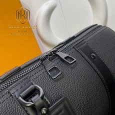 Túi du lịch Louis Vuitton