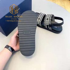 dep dior nam quai hau hoa tiet logo Christian Dior 6