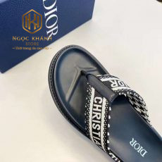 dep dior nam xo ngon hoa tiet logo Christian Dior 7